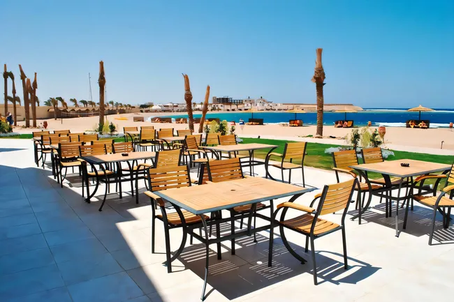 Informatie over het all inclusive Hotel Coral Sun Beach Safaga.