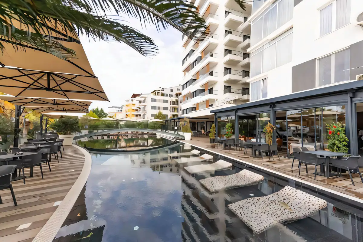 Overweeg het hotel Gloria Palace & Spa tijdens je vakantie all inclusive in Albanie.