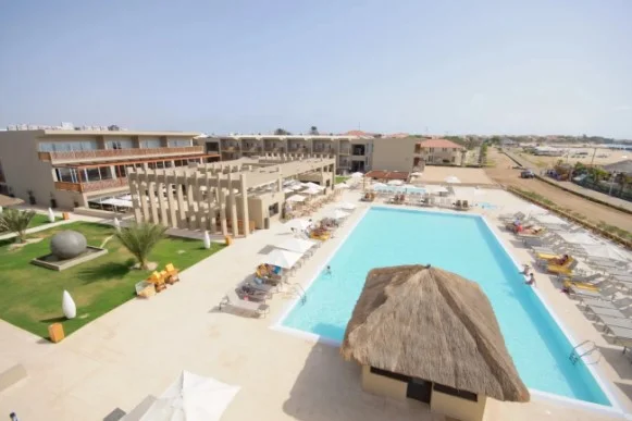All inclusive hotel Oasis Salinas Sea